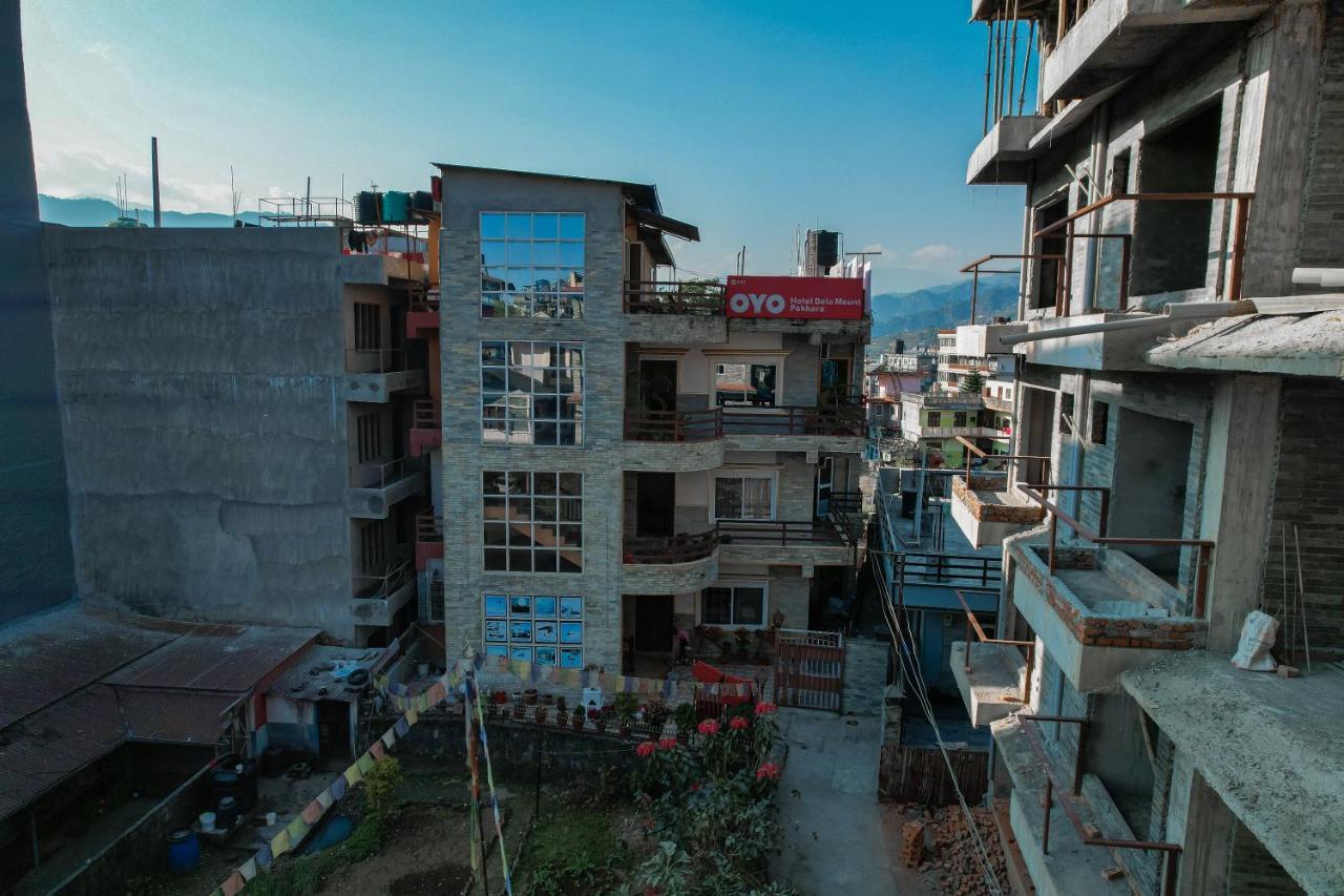 Hotel Dela Mount Покхара Экстерьер фото